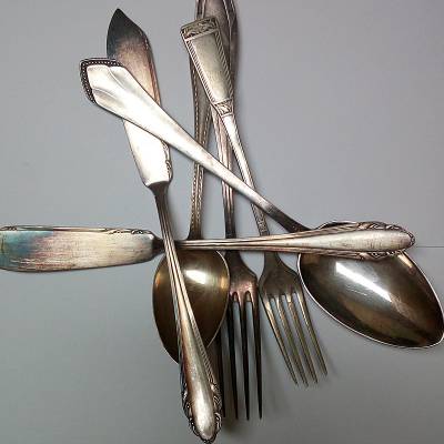 Versilbertes Besteck 90-100er Auflage